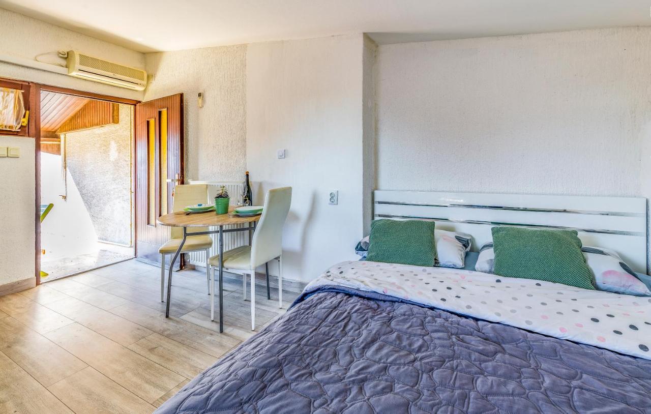 Apartments Tamara 메덜린 외부 사진