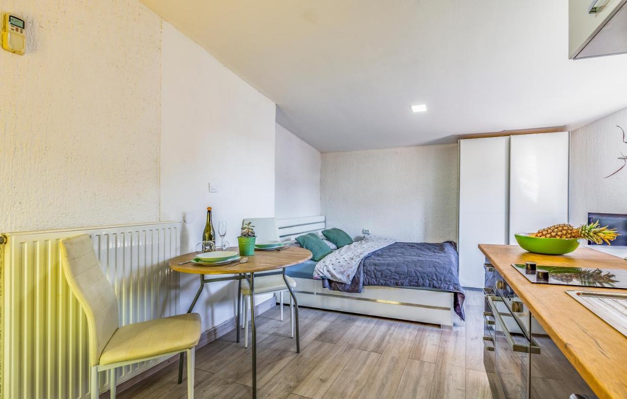 Apartments Tamara 메덜린 외부 사진